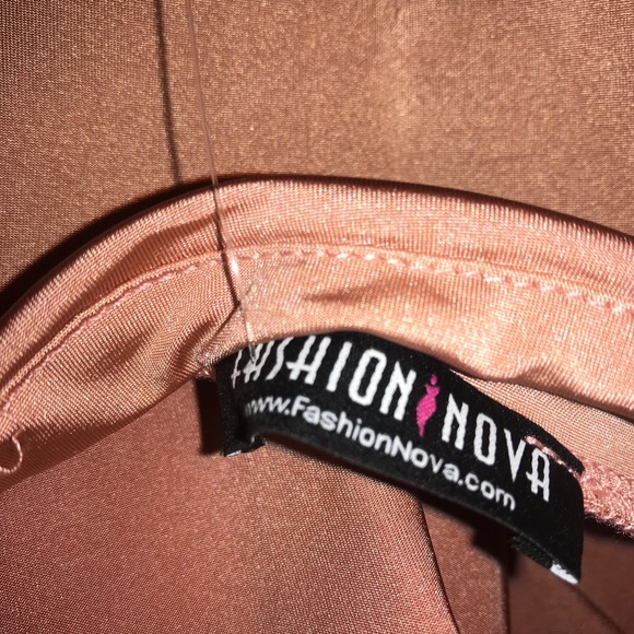 ππππ¨ Host PickπππFashion Nova dress - Picture 5 of 7